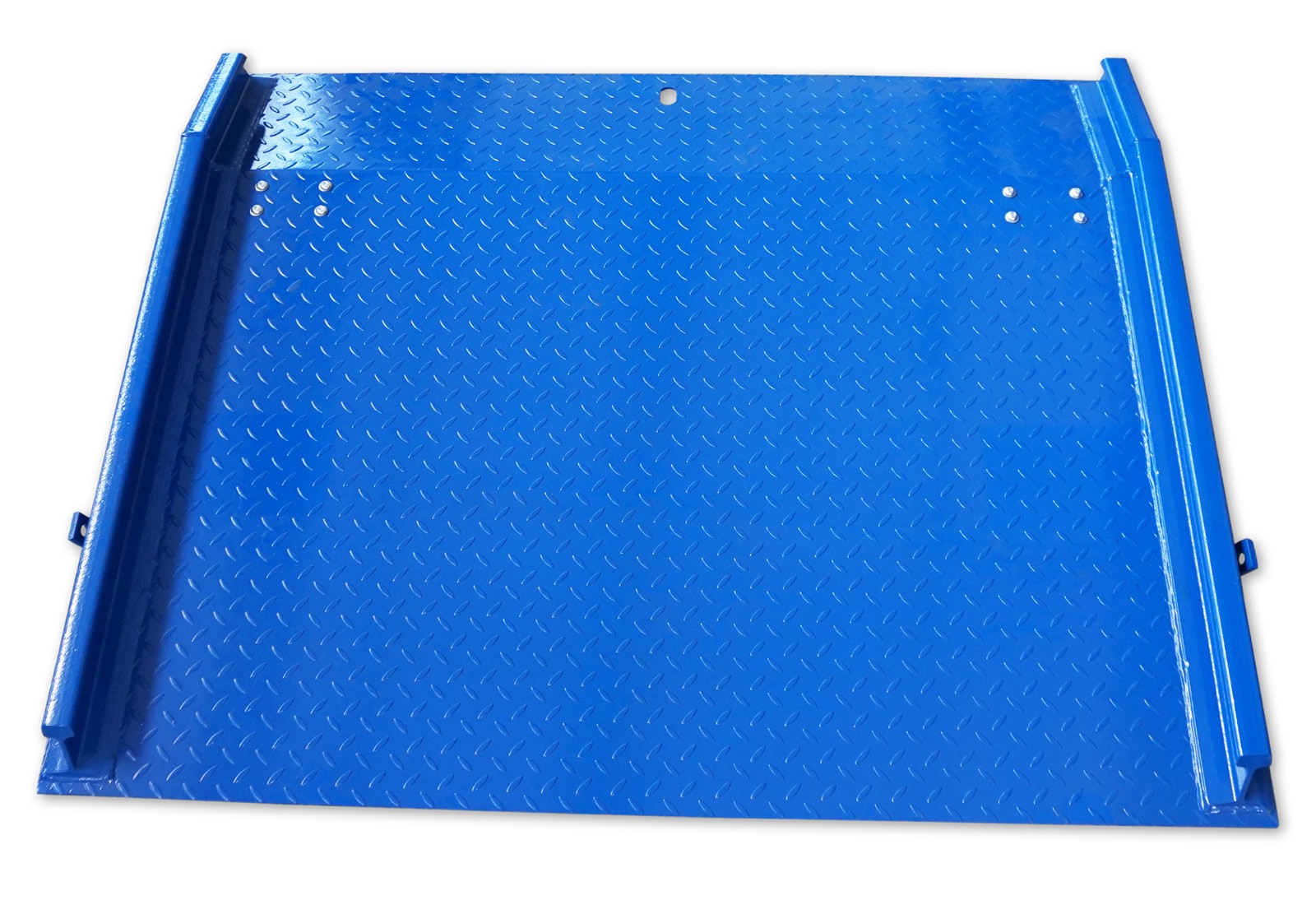 thumbnail image 2 of Guardian 13,000 Lb Capacity Steel Dock Board – 72" X 48" – Forklift Pallet Ramp 2 of 6